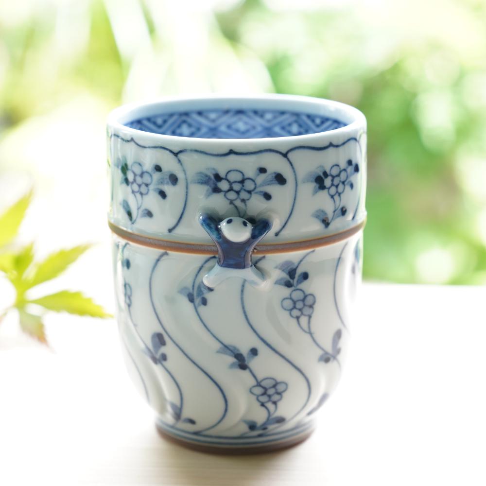 ARITA "IKKANNJIN" CARVED CUP WITH WILD FLOWERS (LARGE)