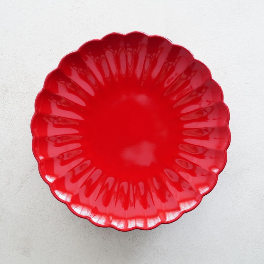 ROUND CHRYSANTHEMUM PLATE 6.5 IN
