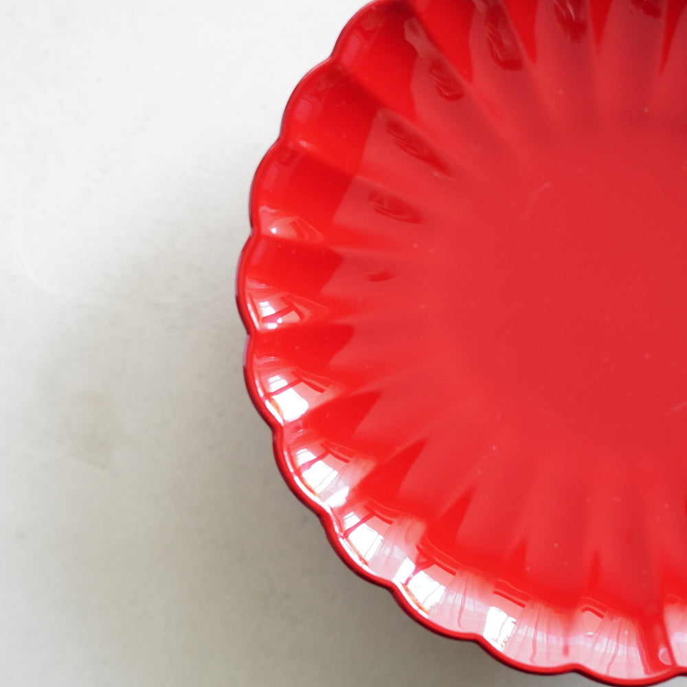 ROUND CHRYSANTHEMUM PLATE 6.5 IN