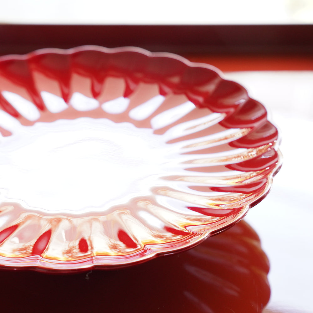 ROUND CHRYSANTHEMUM PLATE 6.5 IN