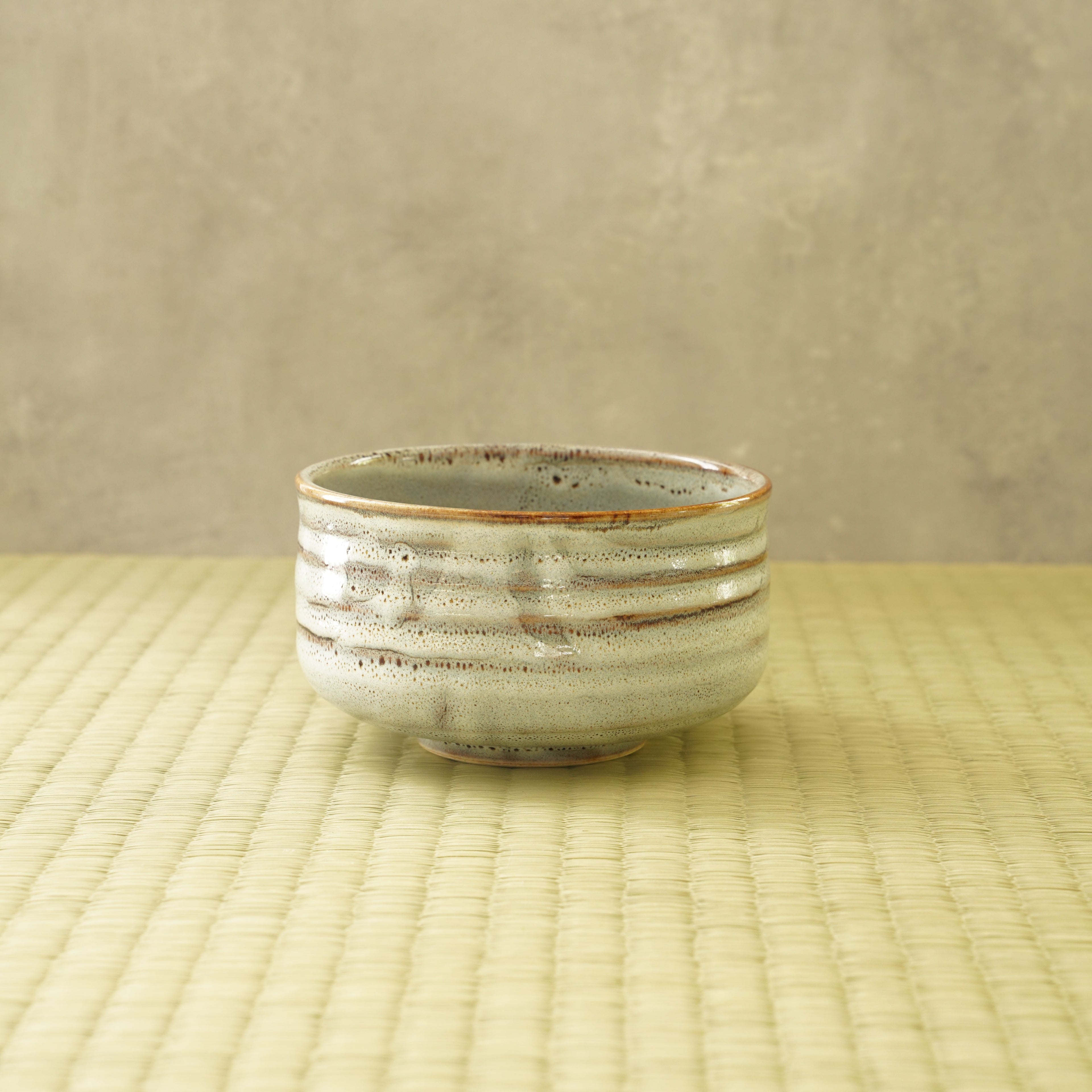 MATCHA BOWL - DRAIN WHITE